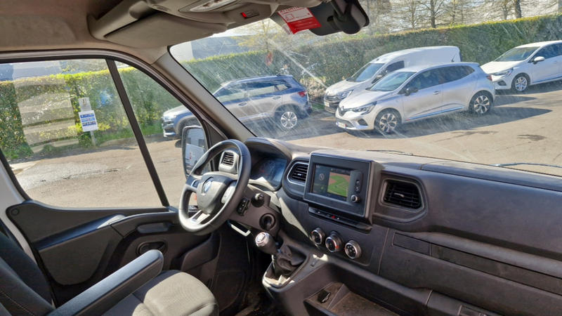 Renault Master Tr Gcf F3300 L2h2 2.3 dCi 135