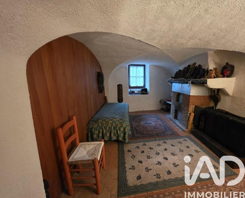 Maison - 169 m² - 4 pièces