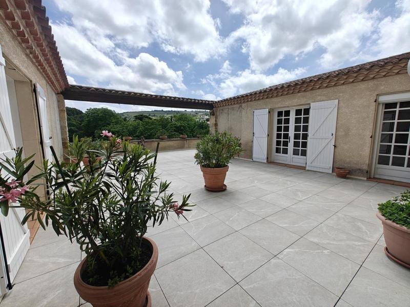 Appartement - 202 m² - 6 pièces