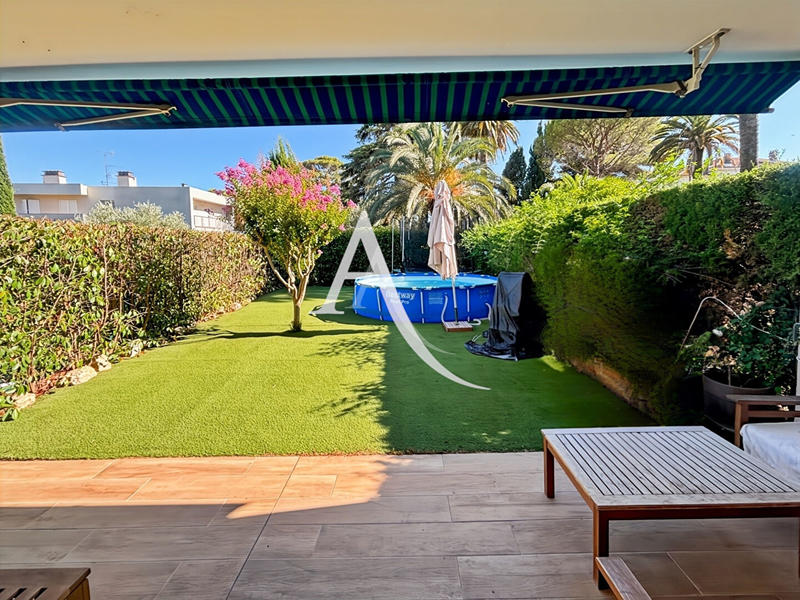 Appartement - 98 m² - 4 pièces