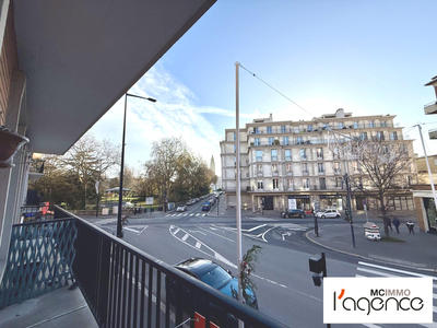 Appartement - 96 m² - 3 pièces