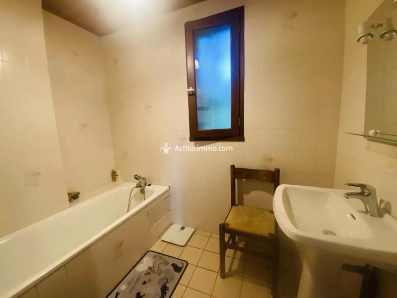 Maison - 85 m² - 3 pièces