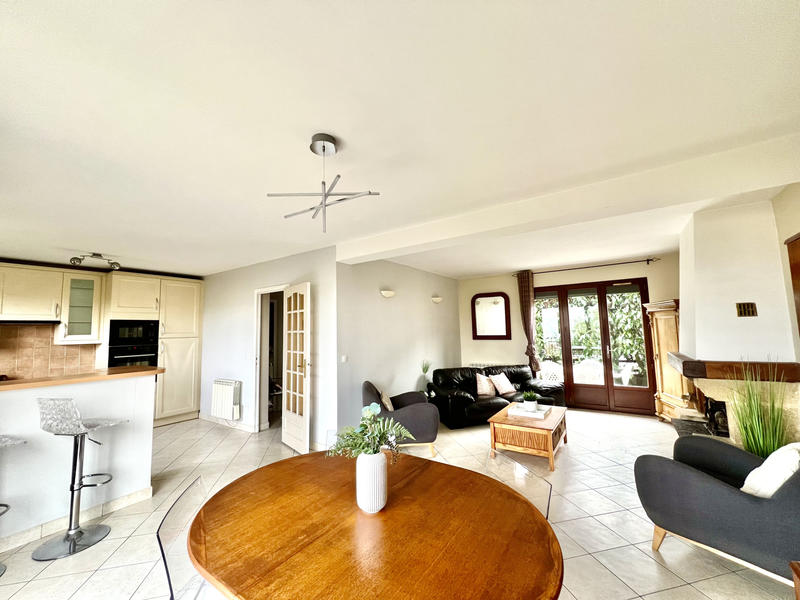 Maison - 154 m² - 7 pièces