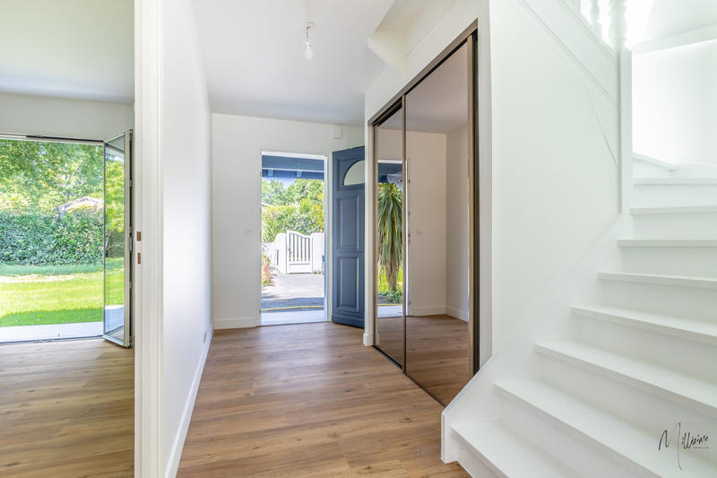 Maison - 152 m² - 5 pièces