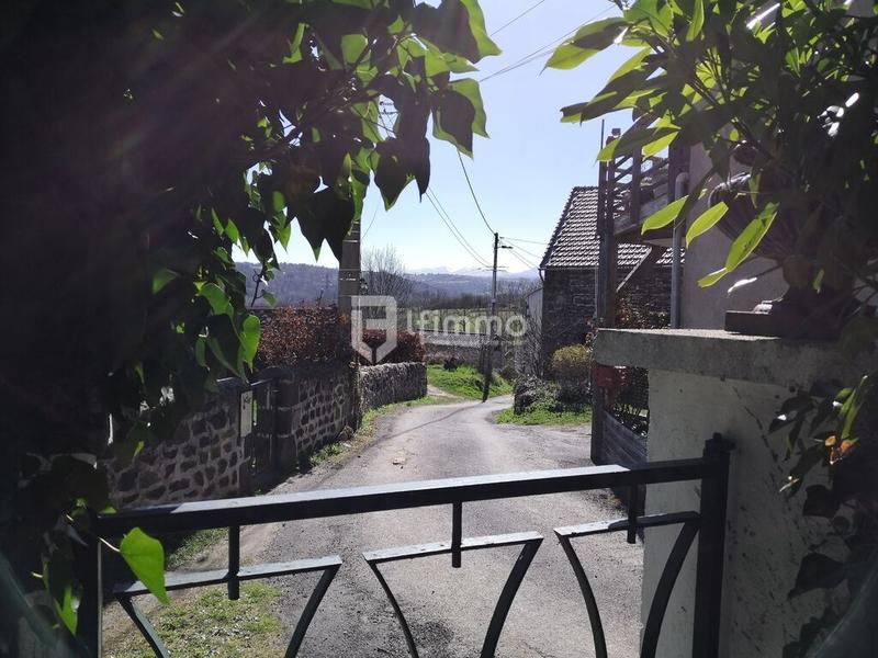 Maison - 198 m² - 10 pièces