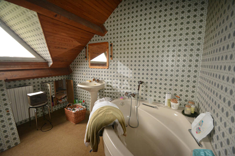 Maison - 148 m² - 8 pièces