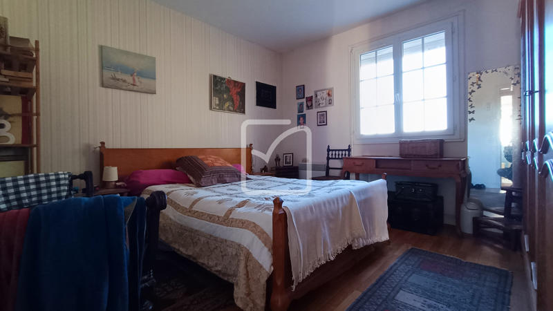 Maison - 163 m² - 7 pièces