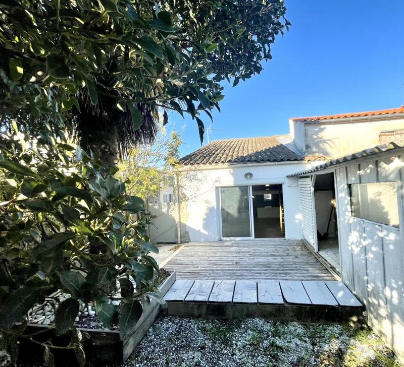 Maison ancienne - 97 m² - 3 pièces