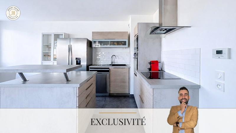 Appartement - 82 m² - 4 pièces