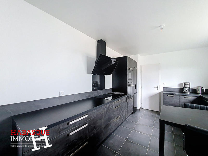 Maison - 106 m² - 6 pièces