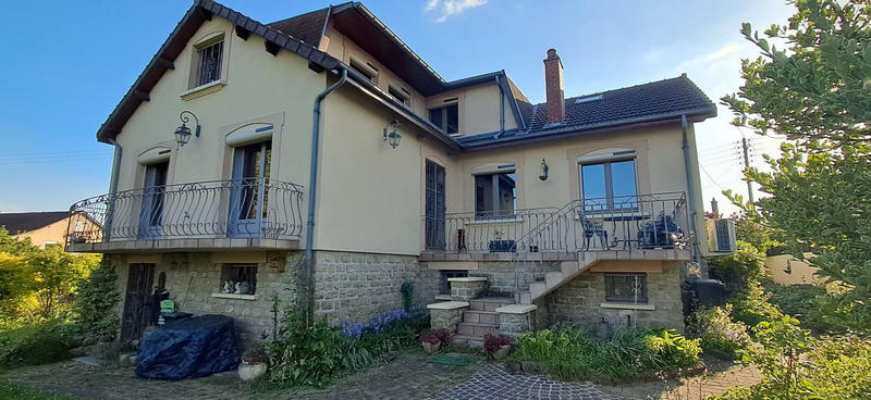 Maison - 150 m² - 6 pièces