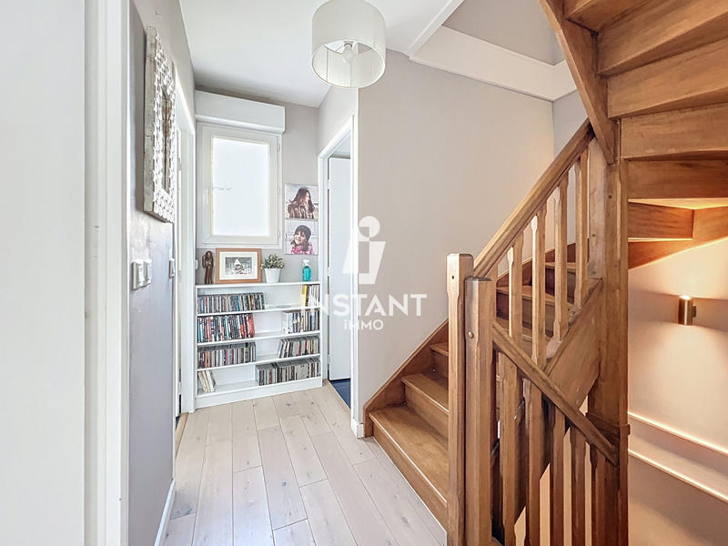 Maison contemporaine - 93 m² - 5 pièces