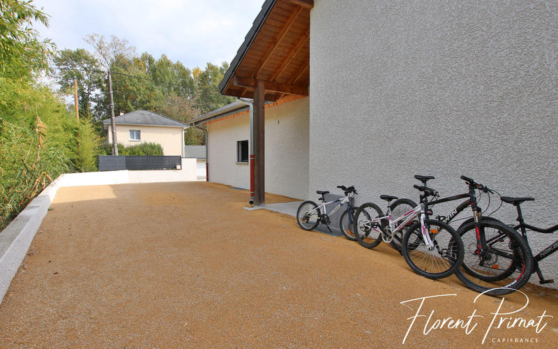 Maison - 107 m² - 5 pièces