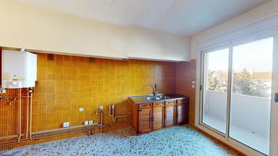 Appartement - 99 m² - 4 pièces