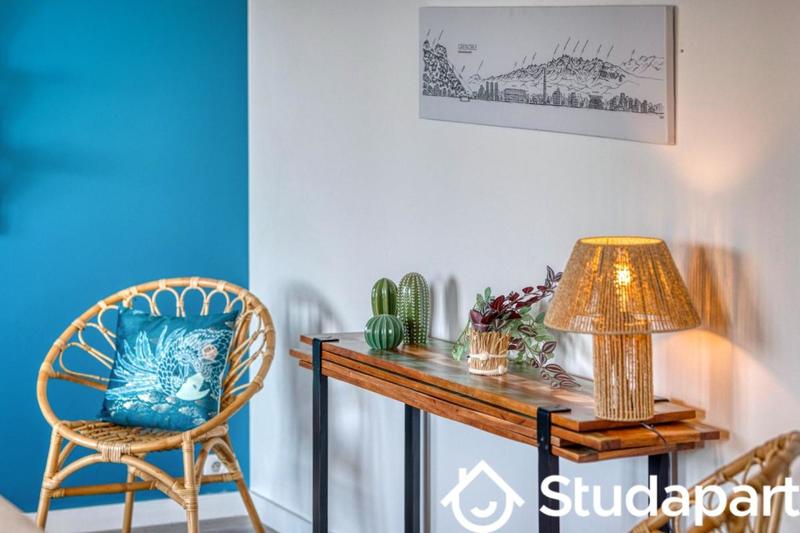 Appartement - 93 m² - 4 pièces