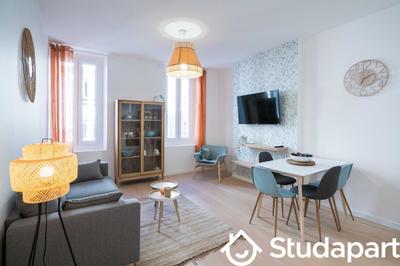 Chambre - 13 m² - 1 pièce