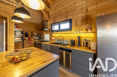 Maison - 96 m² - 3 pièces