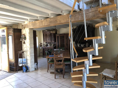 Maison - 176 m² - 5 pièces