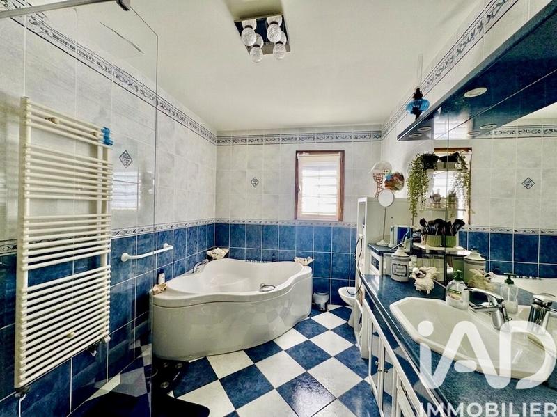 Maison - 135 m² - 4 pièces