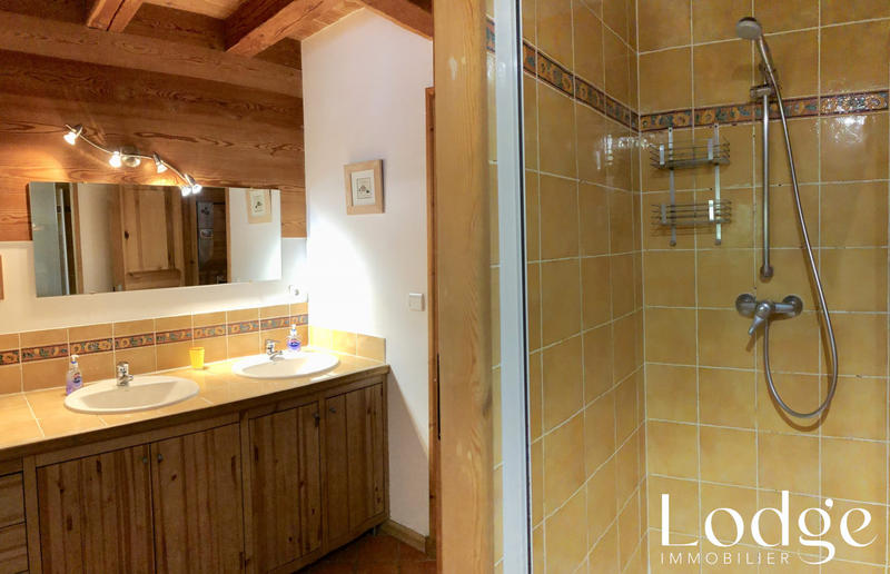 Maison - 175 m² - 8 pièces