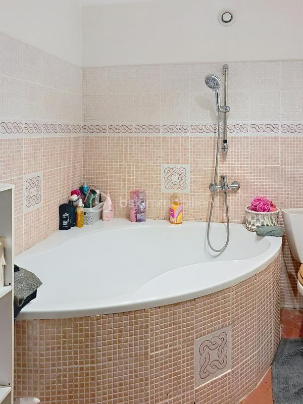 Maison de ville - 85 m² - 5 pièces