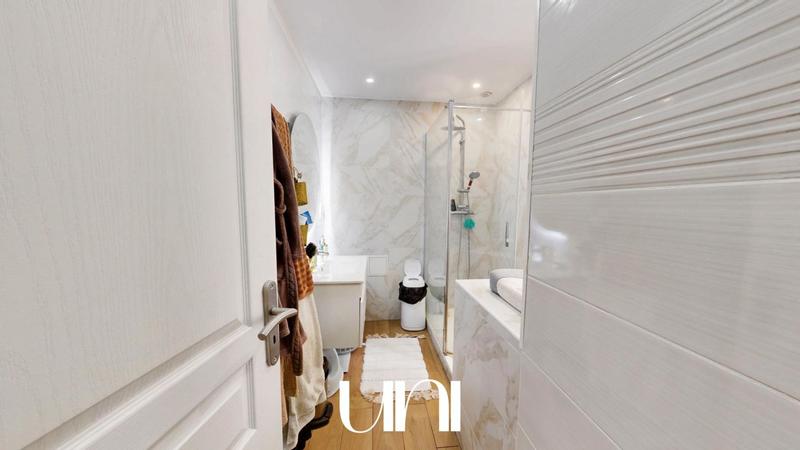 Maison - 135 m² - 6 pièces