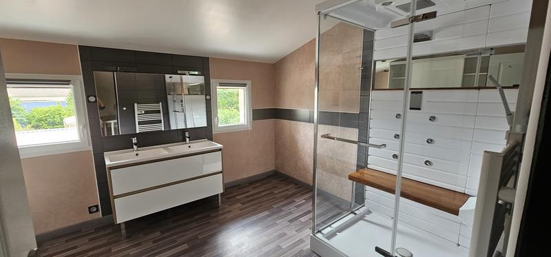 Maison - 141 m² - 6 pièces