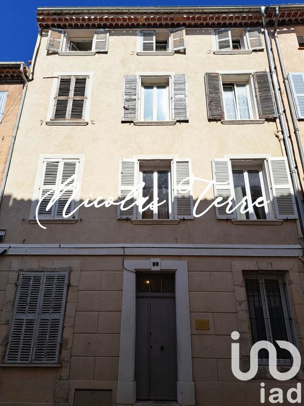 Appartement - 98 m² - 3 pièces