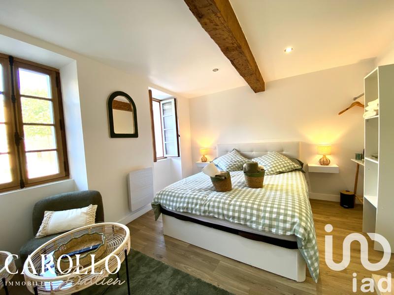 Maison - 98 m² - 5 pièces