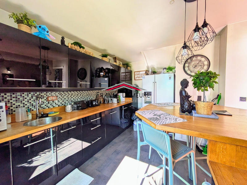 Maison ancienne - 102 m² - 5 pièces