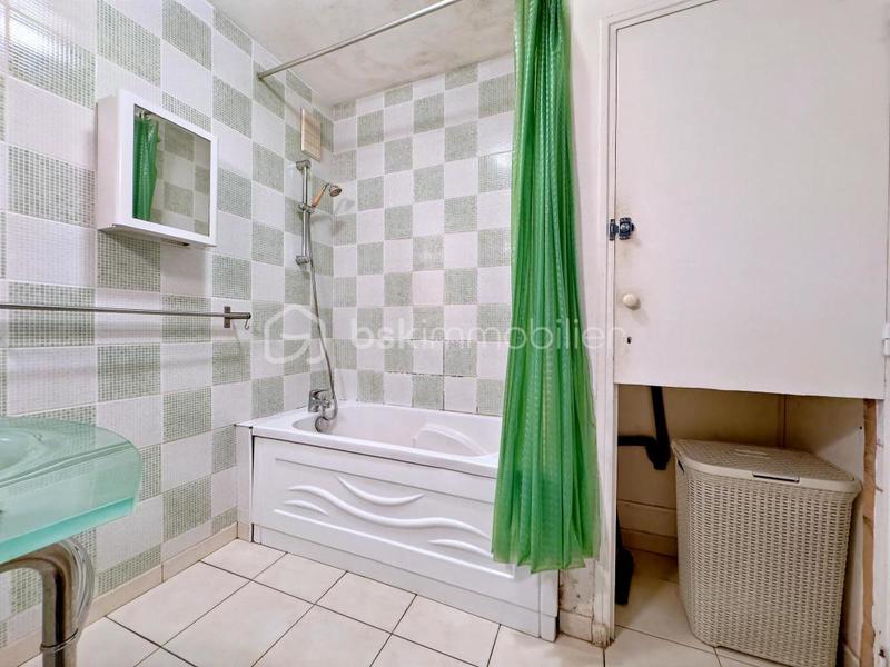 Appartement - 82 m² - 4 pièces