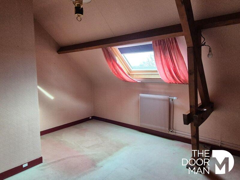 Maison - 294 m² - 8 pièces