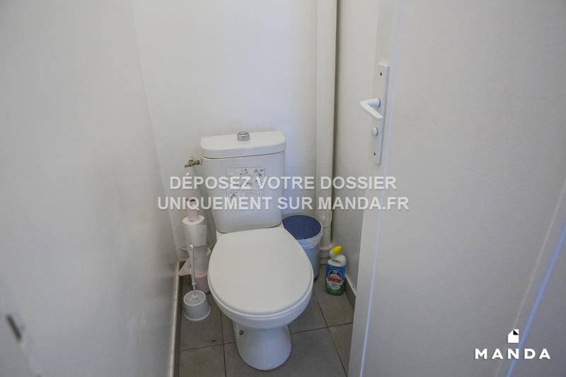 Chambre - 9 m² - 4 pièces