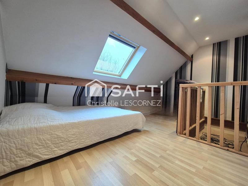 Maison - 227 m² - 6 pièces