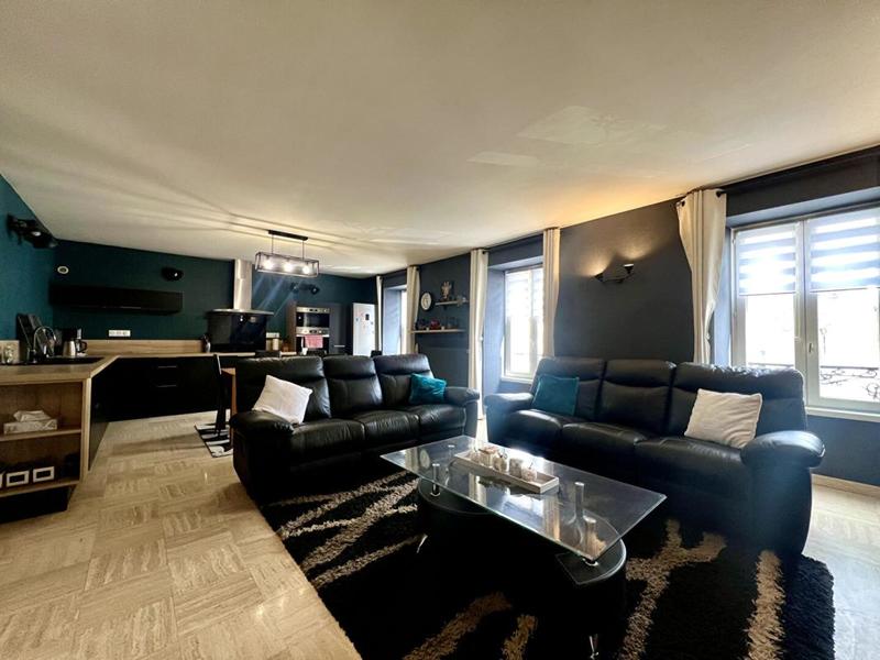 Maison de ville - 136 m² - 6 pièces