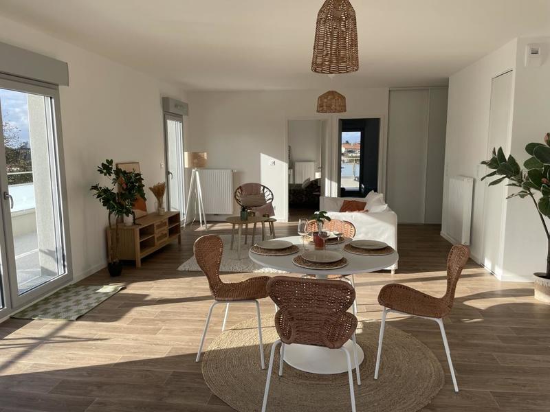 Appartement - 89 m² - 4 pièces