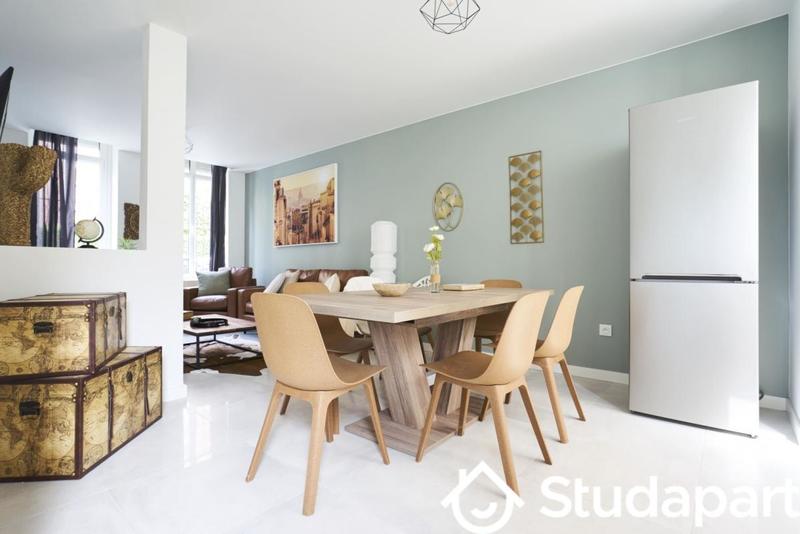 Chambre - 15 m² - 1 pièce