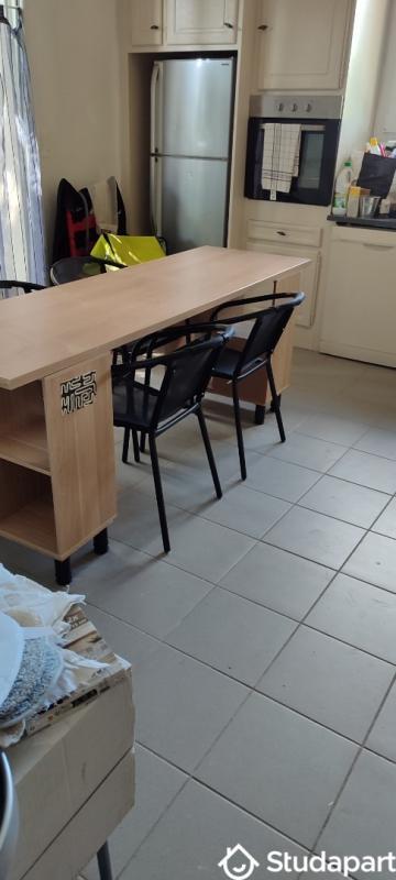 Chambre - 12 m² - 1 pièce