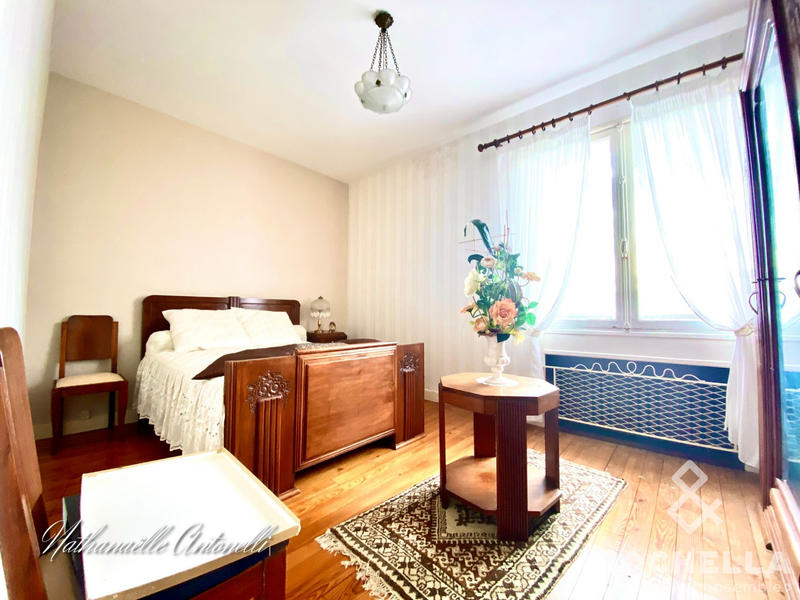 Maison ancienne - 233 m² - 8 pièces