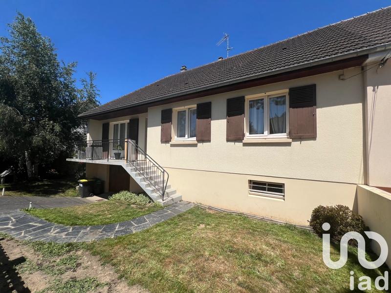 Maison - 90 m² - 5 pièces