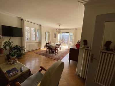 Maison - 151 m² - 5 pièces