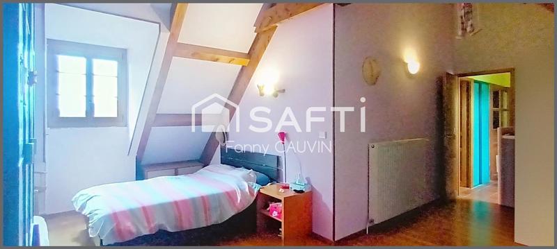 Maison - 180 m² - 9 pièces