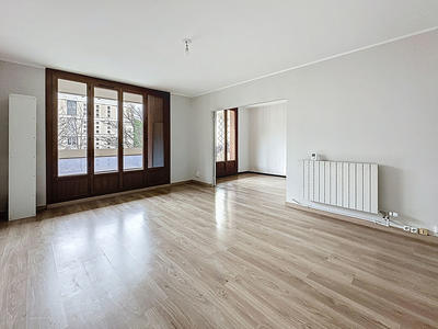 Appartement - 81 m² - 4 pièces