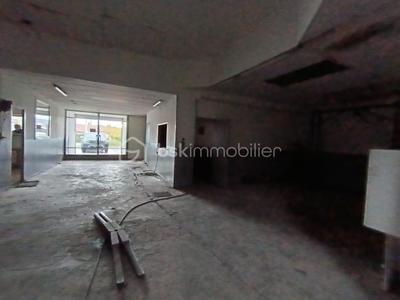 Immeuble - 270 m² - 4 pièces