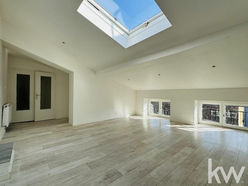 Appartement - 101 m² - 4 pièces