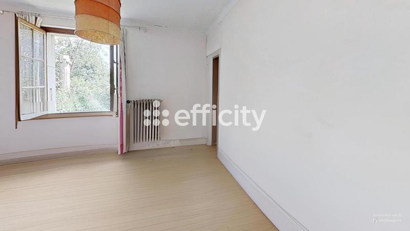 Maison - 150 m² - 8 pièces