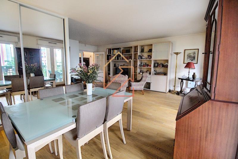 Appartement - 81 m² - 3 pièces