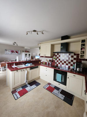 Maison - 120 m² - 6 pièces