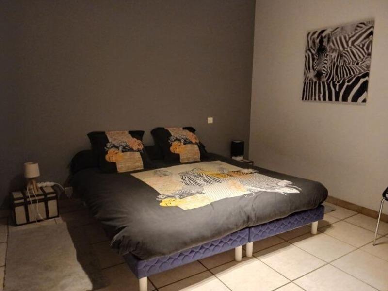 Immeuble - 244 m² - 9 pièces