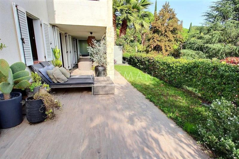 Appartement villa - 83 m² - 3 pièces